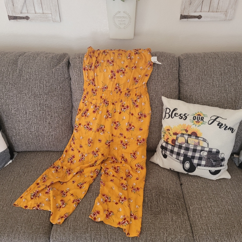 Adult Romper NWT